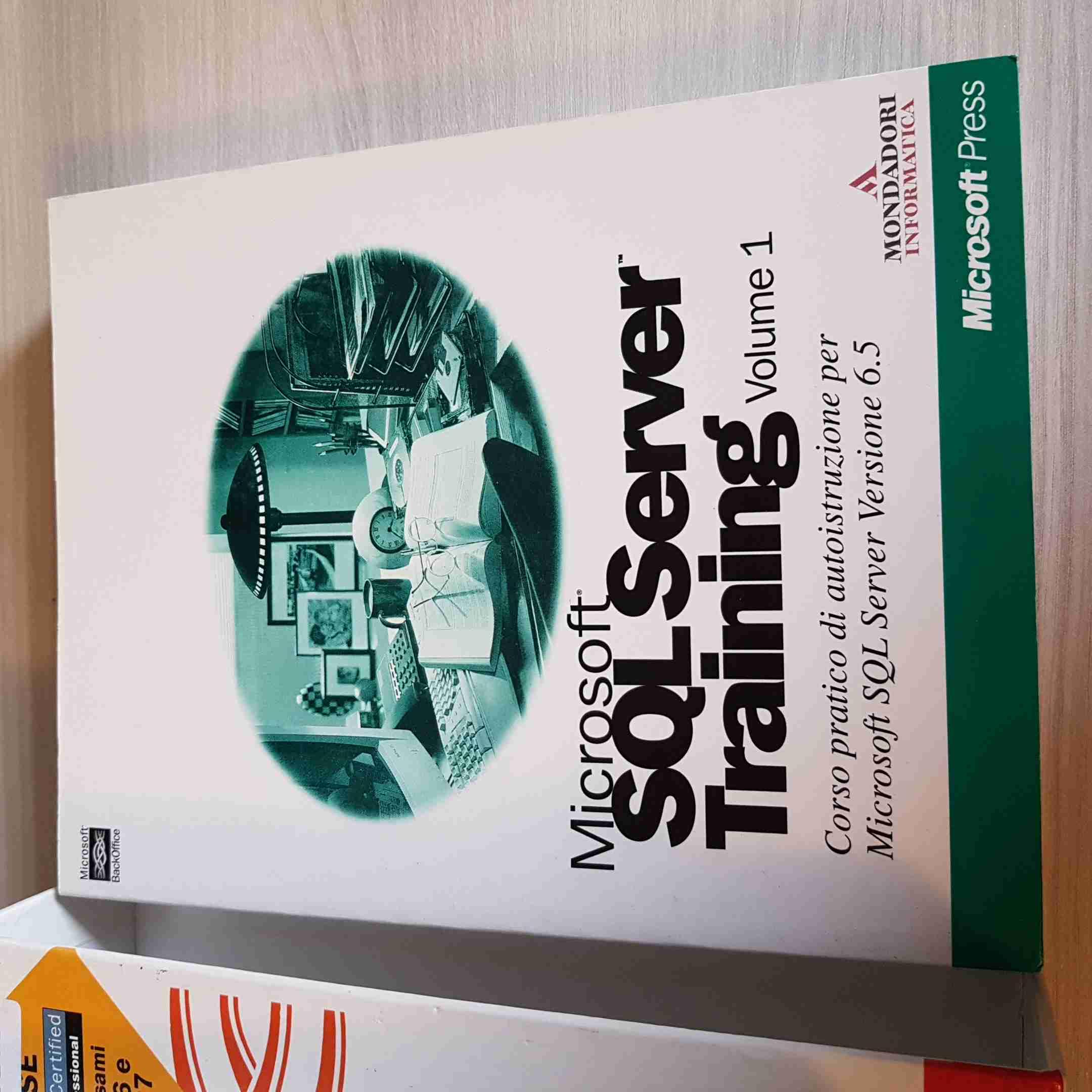 Microsoft SQL Server 6.5. Con CD-ROM