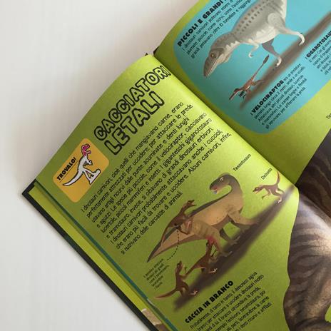 Costruisci il tuo T-Rexe scopri il mondo dei dinosauri. Libro pop-up. Con modellino di 49 pezzi - Darren Naish - 5