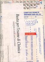 La busta per l'esame di chimica. Con tavola del sistema periodico degli elementi e vari formulari