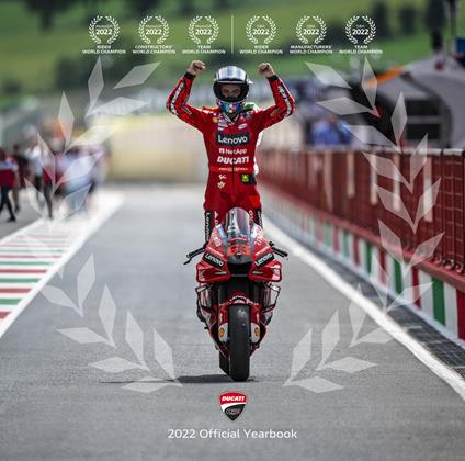 Ducati. Il libro ufficiale Ducati corse 2022. Ediz. italiana e inglese - copertina