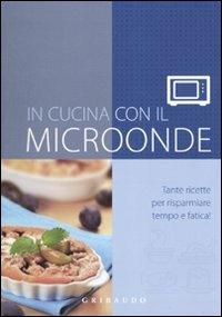 In cucina con il microonde - copertina