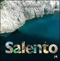 Salento. Ediz. italiana e inglese - Marcello Moscara - copertina