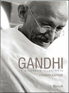 Gandhi. La biografia illustrata - Pramod Kapoor - copertina