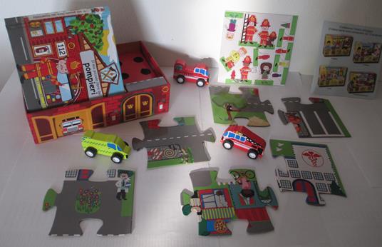 Il mio piccolo libro dei pompieri. Little village. Ediz. illustrata. Con gadget - 4