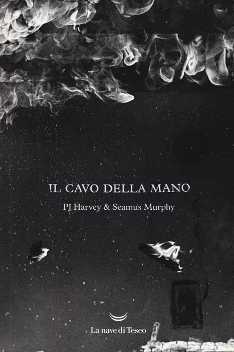 Il cavo della mano. Testo inglese a fronte. Ediz. a colori - Harvey P. J.,Seamus Murphy - copertina