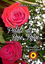 Petali di rose rosse