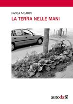 La terra nelle mani