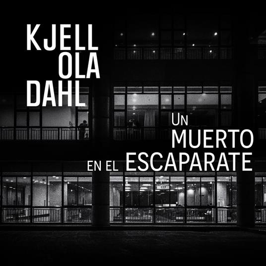 Un muerto en el escaparate