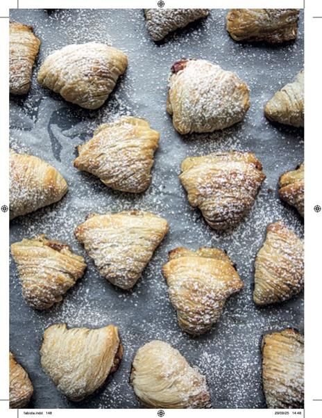 La mia pasticceria vegetale. Oltre 100 ricette per realizzare tutti i dolci più amati in versione veg - Fabiola Di Sotto - 5