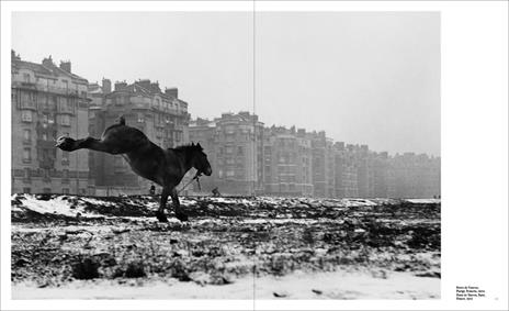 Sabine Weiss. La poesia dell'istante-The poetry of the instant. Ediz. illustrata - 4