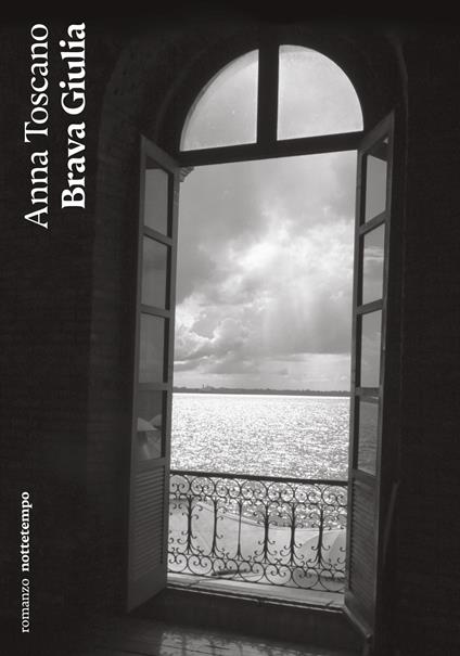Brava Giulia - Anna Toscano - copertina