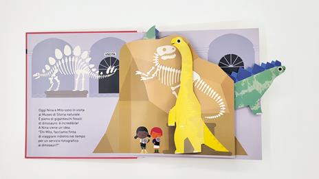 Amici dinosauri. I grandi animali pop-up. Ediz. a colori - 2
