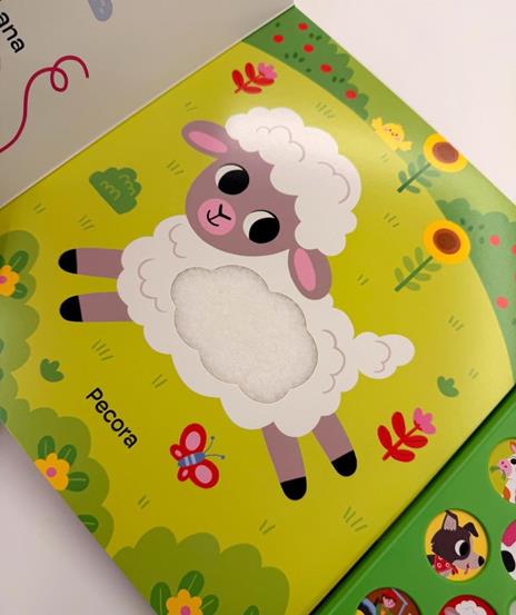 Fattoria. Un libro per ascoltare, toccare e scoprire. Ediz. a colori - Giulia Cremonini - 4