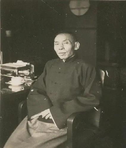 Biography of Du Yuesheng