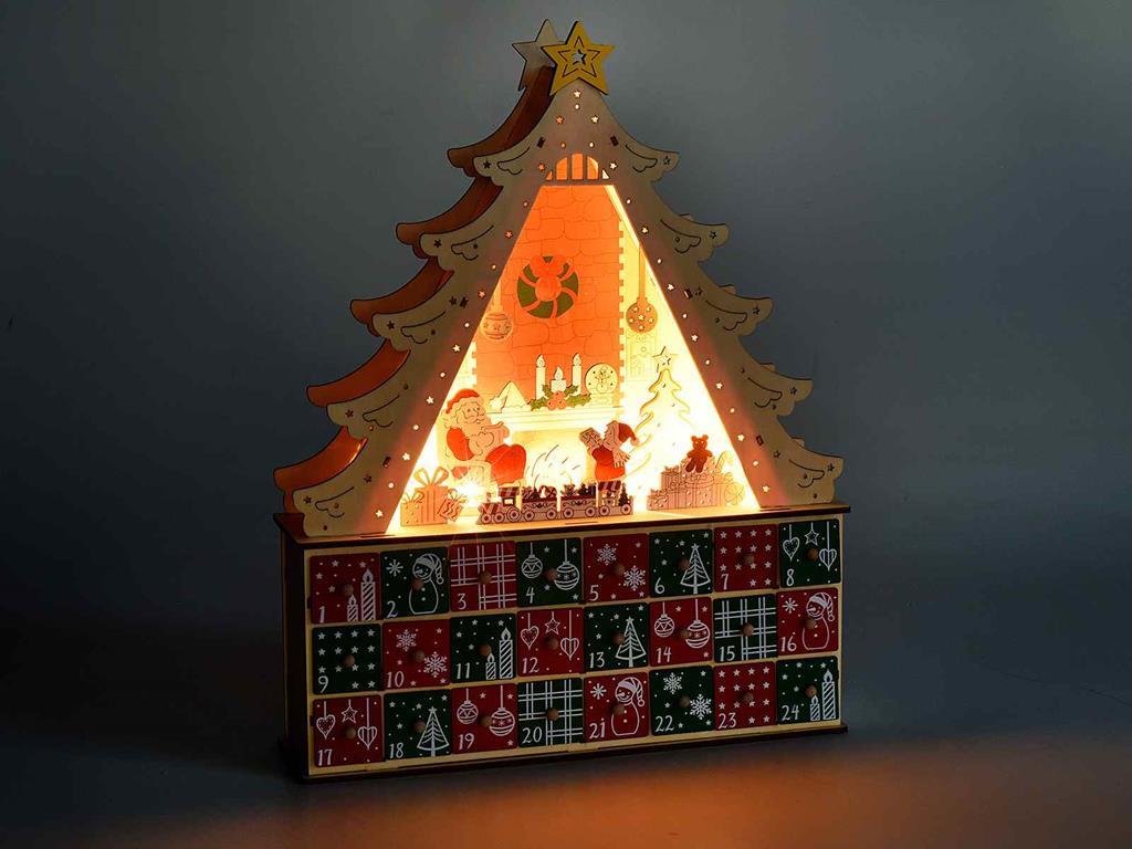 Calendario dell'avvento in legno a forma di albero con Babbo Natale