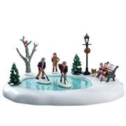 Idee regalo Lemax Pulendo La Pista - Clearing The Ice Cod 74211 Lemax